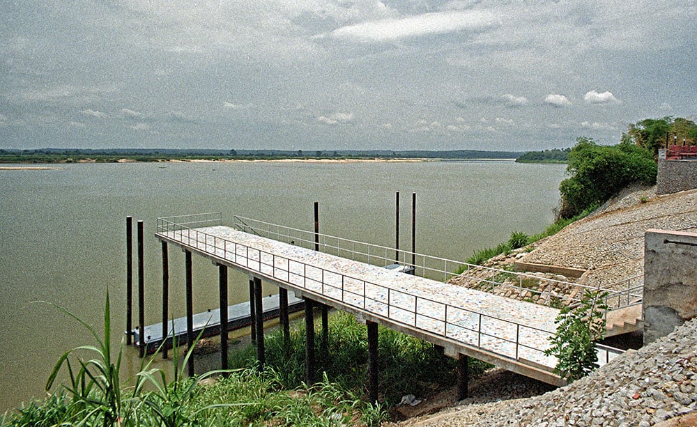 Livello normale del fiume Niger presso Asaba  - Normal level of the Niger River near Asaba 