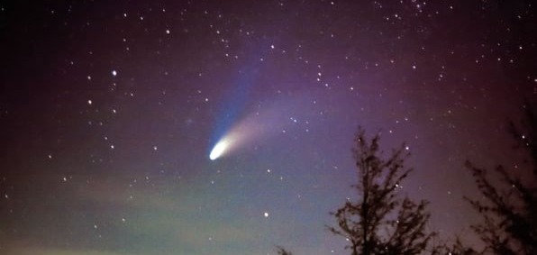 La cometa Hale-Bopp, formalmente definita C/1995 O1