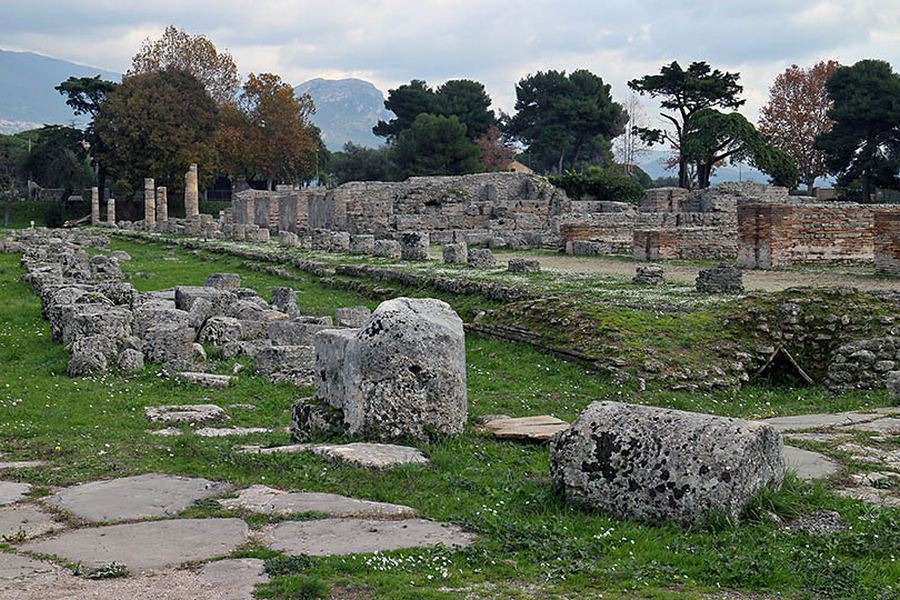 parte del Foro fu costruito dopo il 273 a.C