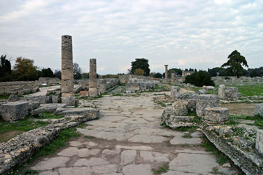 Via Sacra lunga circa 9 chilometri