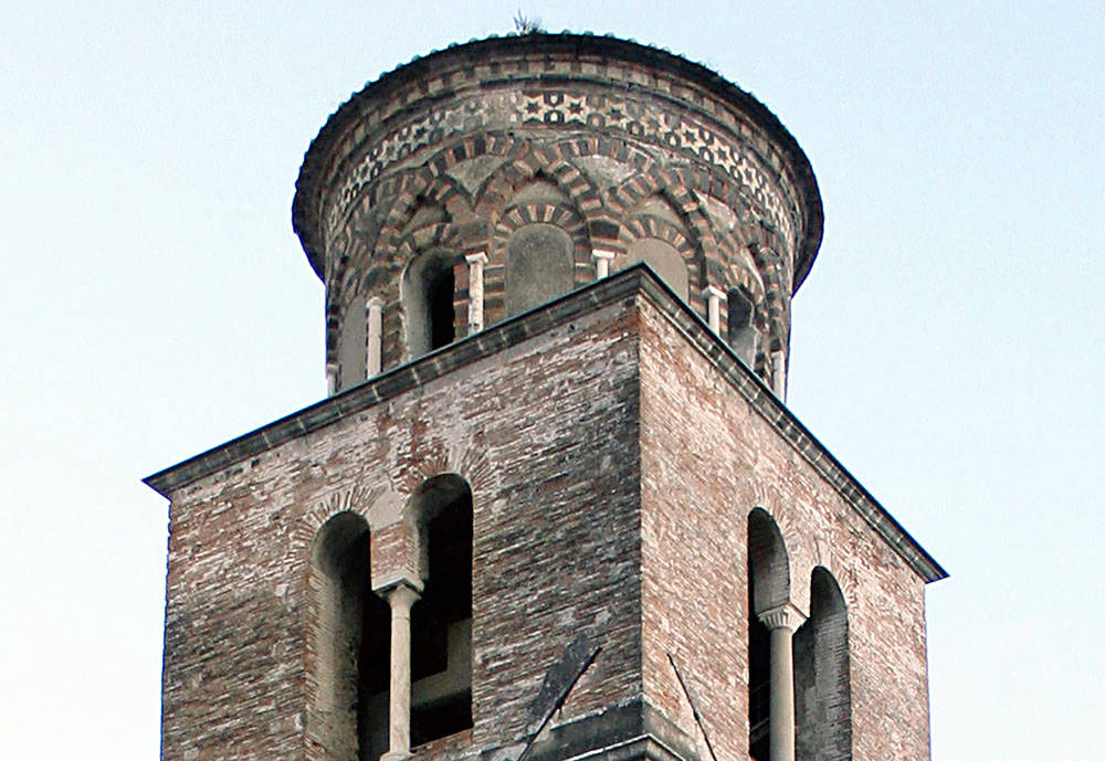 Alfredo è stato un personaggio che tutti a Salerno ricordano e che ha segnato la memoria della gente. Uno testimone della Salerno che fu.