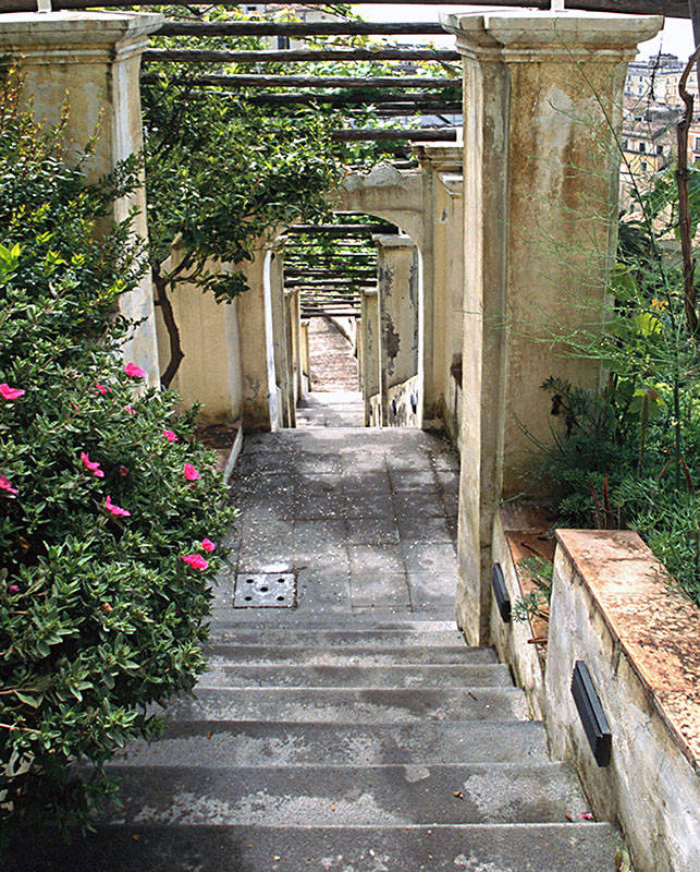  - The scale of the seventeenth century, built on the old ramparts. The stairway connects the various terracings from which you can admire the harbor and the old town, enjoying spectacular views of the entire city of Salerno.